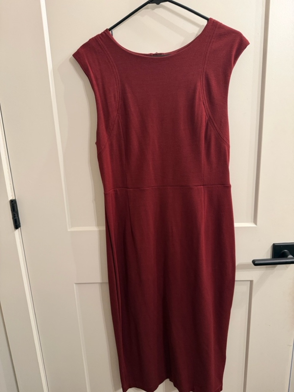 Express Sleeveless Midi Dress in Wine